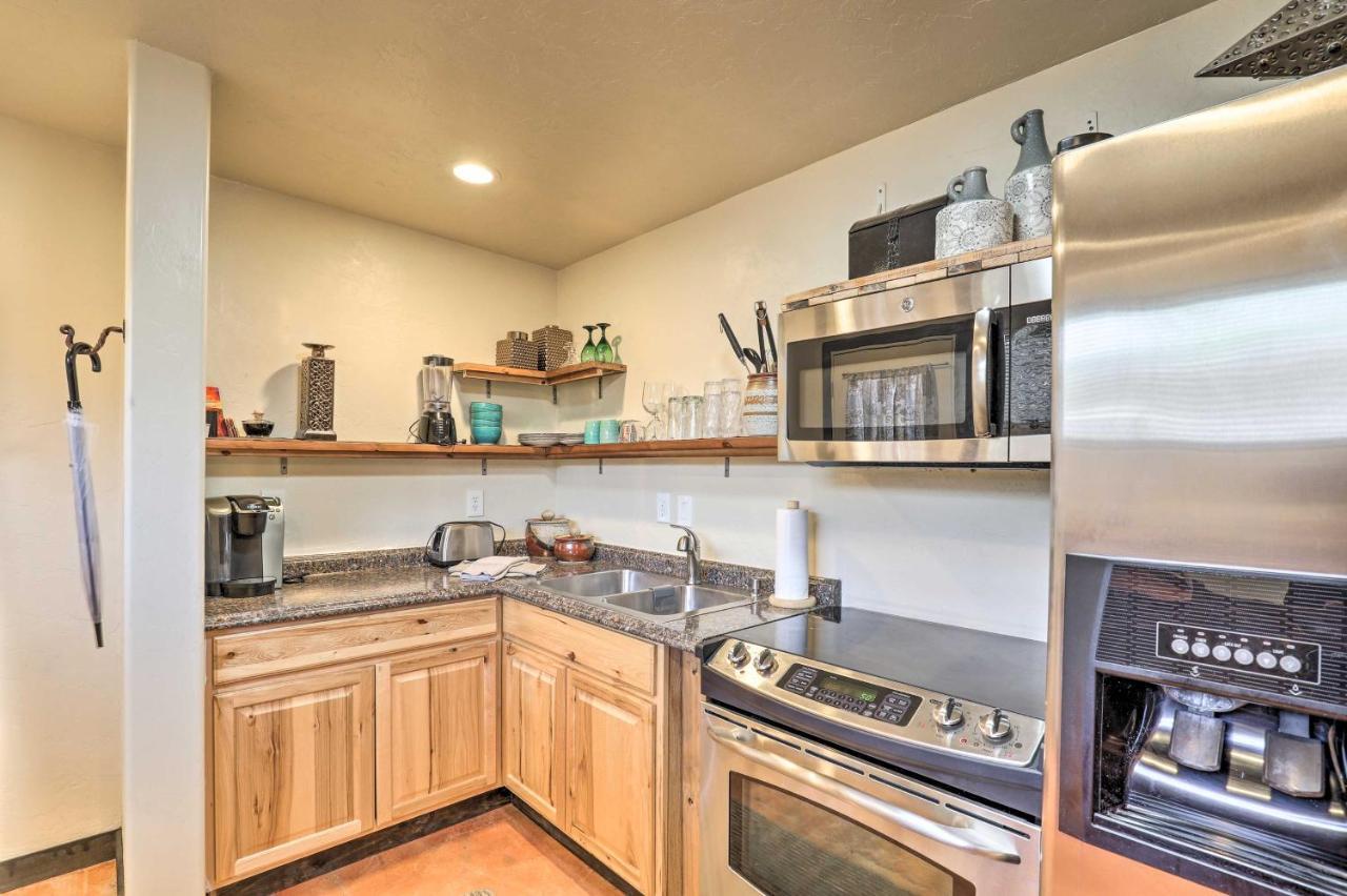 Pet-Friendly Tucson Casita Shared Hot Tub And Porch Villa Dış mekan fotoğraf